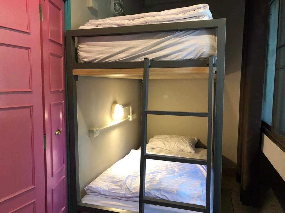 Stash Hostel Bangkok Kültér fotó